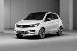 Tata Tiago Color Pristine White Tata Tiago Color Pristine White